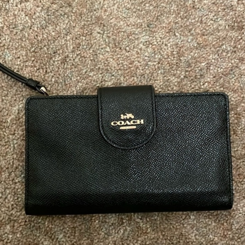 Coach tech wallet